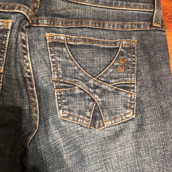 Juice Couture Capri Jeans - Picture 4 of 6